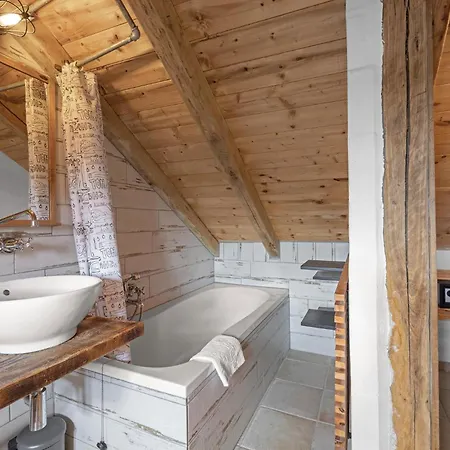 2 Bedroom Amazing In * Pirovac