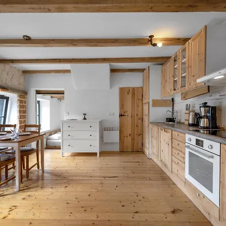 2 Bedroom Amazing In Holiday home