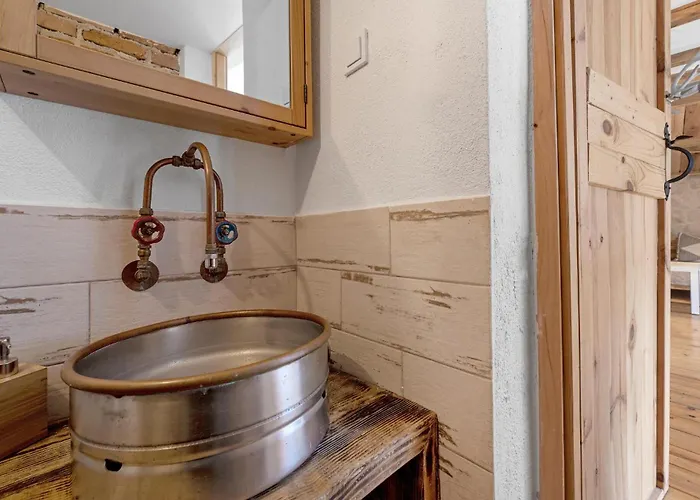 2 Bedroom Amazing In * ピロヴァッツ