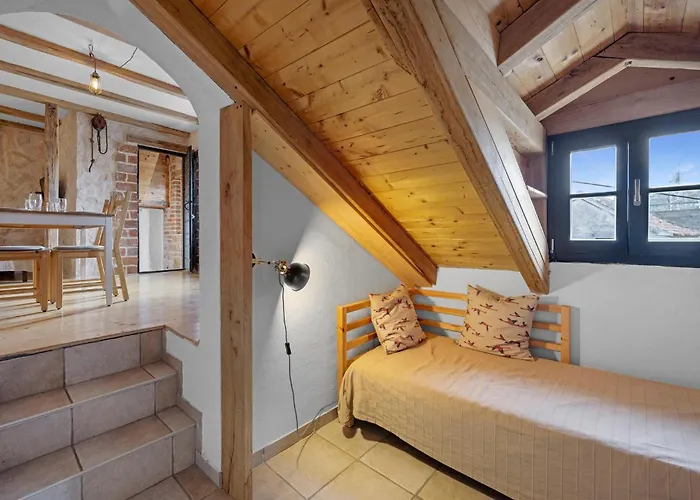 2 Bedroom Amazing In * ピロヴァッツ