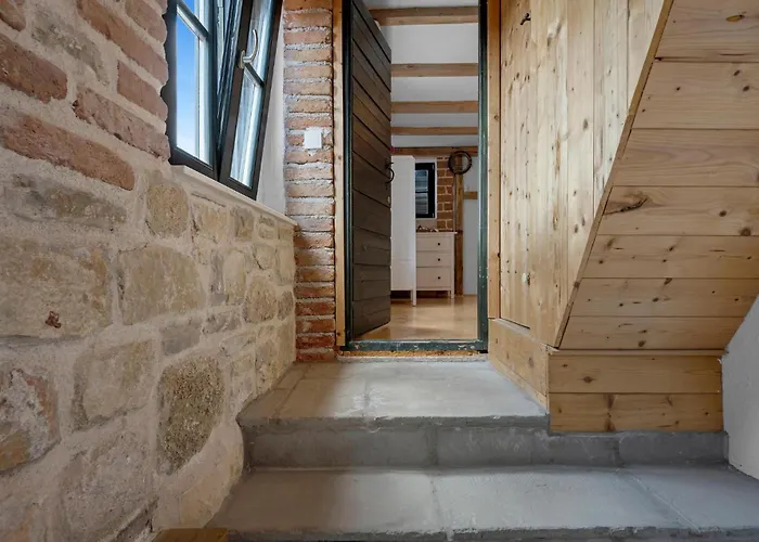 펜션 2 Bedroom Amazing In 피로바츠